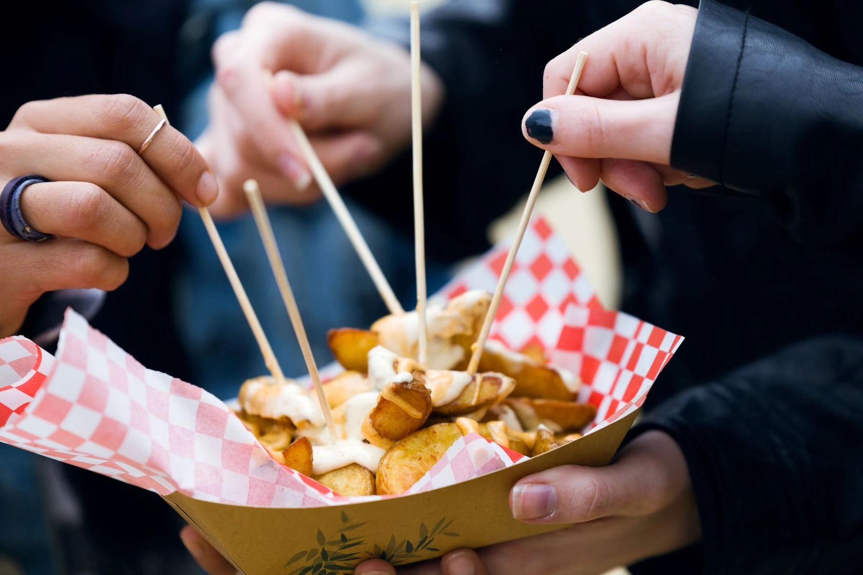 Food truck, stand di hobbisti e associazioni per un pomeriggio insieme.